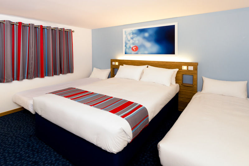 Travelodge Exeter M5 Esterno foto