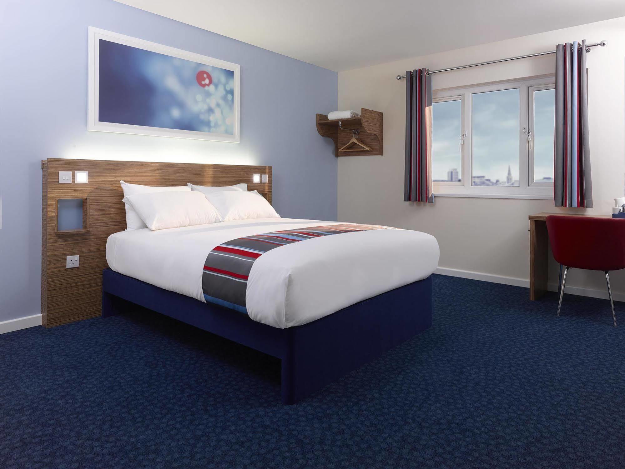 Travelodge Exeter M5 Esterno foto