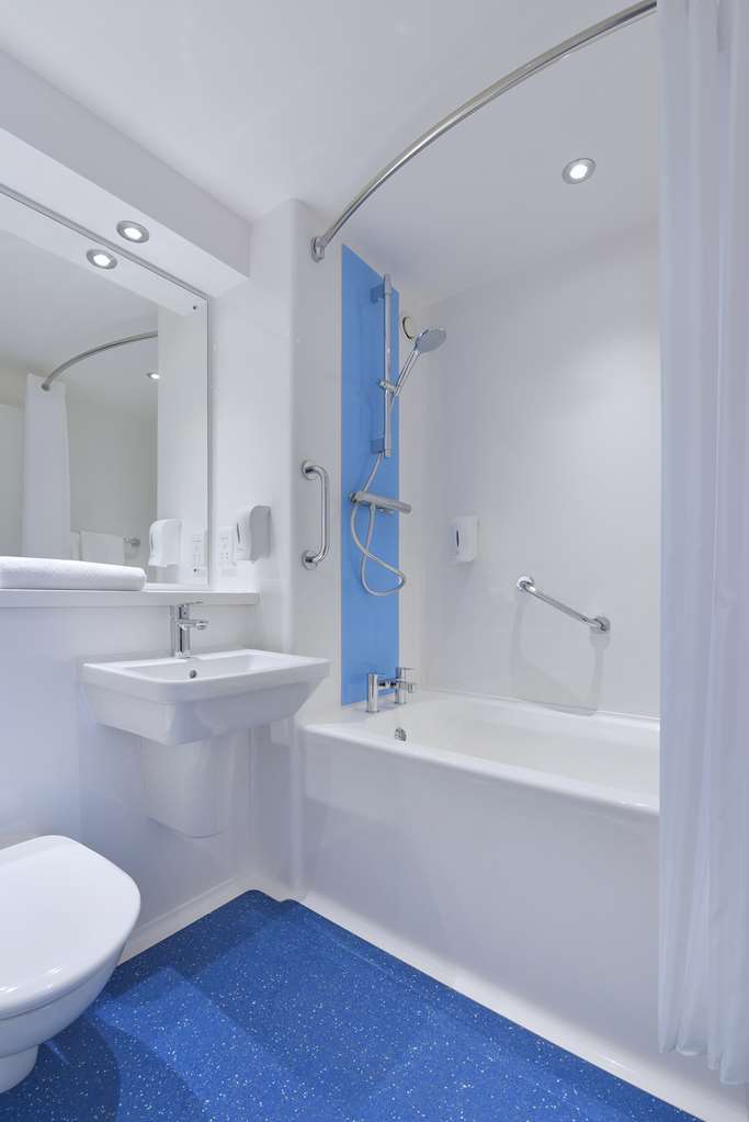Travelodge Exeter M5 Camera foto